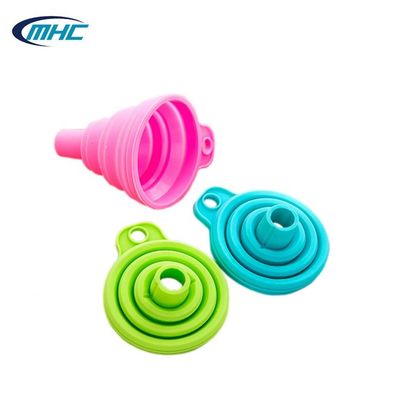Mini Collapsible Silicone Kitchen Funnels-Öl-flüssiger wiederverwendbarer kundengebundener Nahrungsmittelgrad