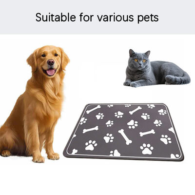 Rutschfeste, wasserdichte und spritzwassergeschützte Futtermatte, wiederverwendbare Hundeurin-Haustiermatte, knochenförmige Futter-Wassernapf, Hundefuttermatte