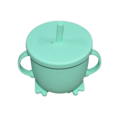 7-teiliges Kinder-Silikon-Besteck-Set, auslaufsicherer Kinder-Trinkbecher, Neugeborenen-Silikon-Mini-Becher mit Griff und Strohhalm